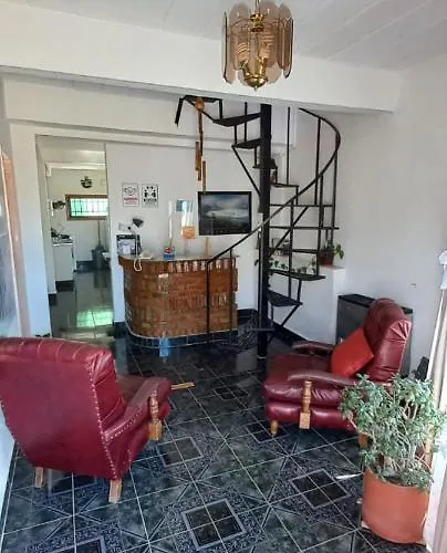 Hospedaje Los Nietos El Calafate